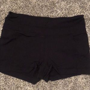 Athleta ultimate short